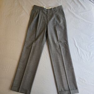 Claiborne Men's Pleat Front Cuffed Trousers 36W x 34L Wool Poly Blend Checkered